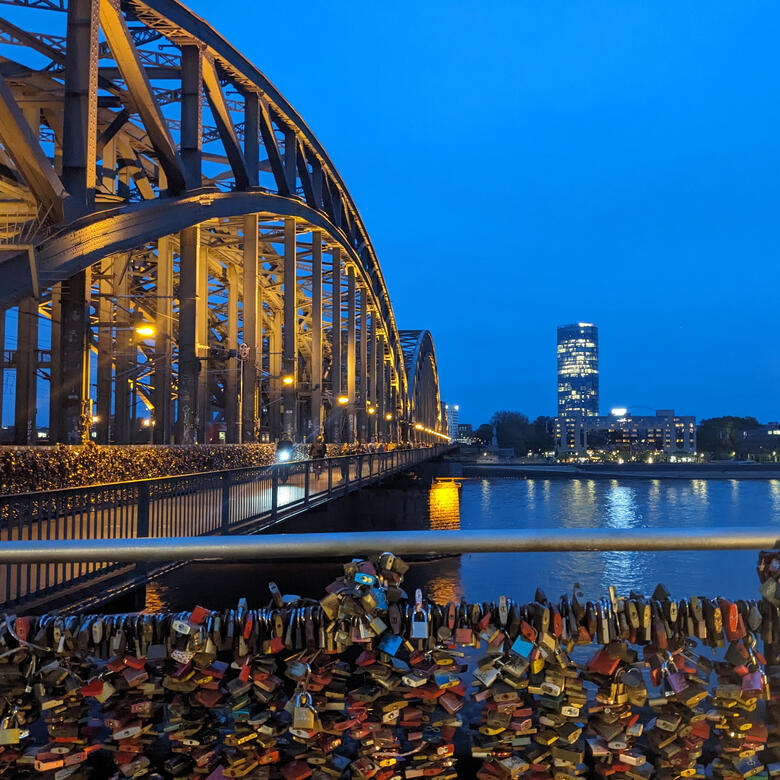 Molly Toomey - Psychological counselor, international social worker, consultant - Jena Germany & USA